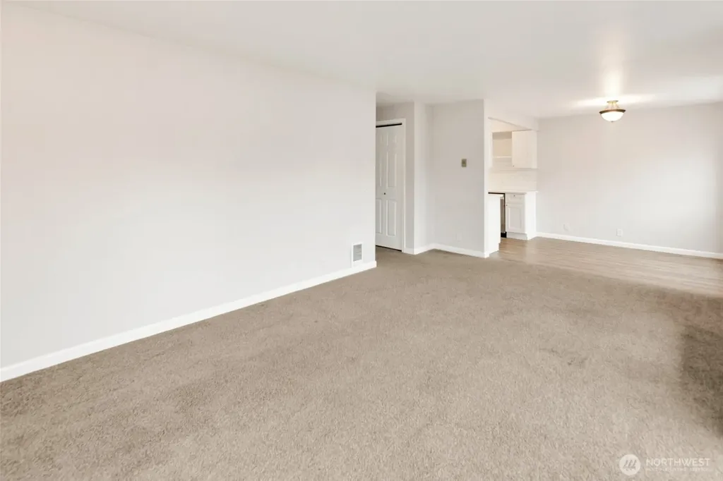 12300 33rd Avenue NE Seattle WA 98125