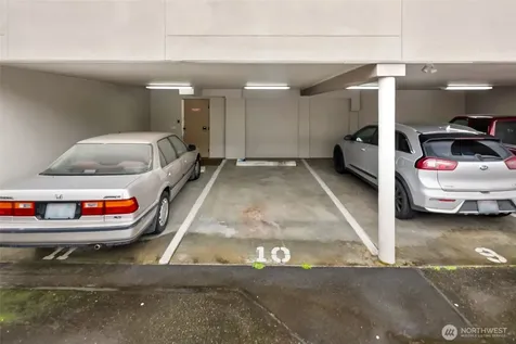 12300 33rd Avenue NE Seattle WA 98125