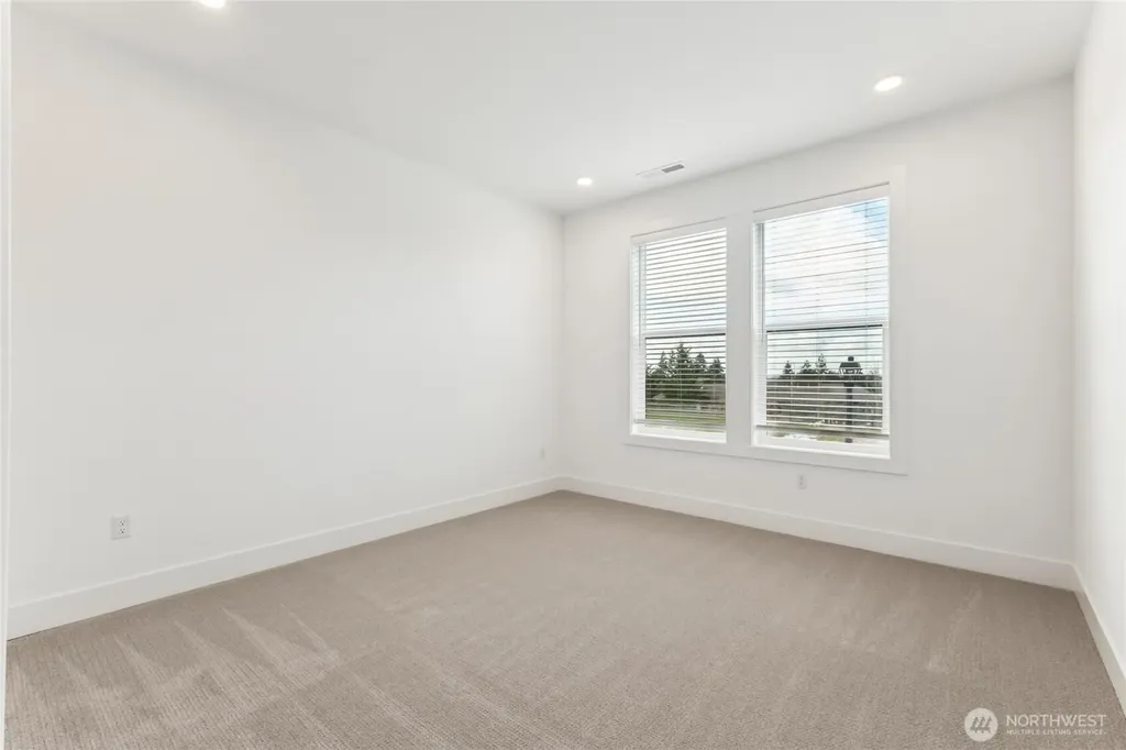 8517 137th Avenue SE Newcastle WA 98059
