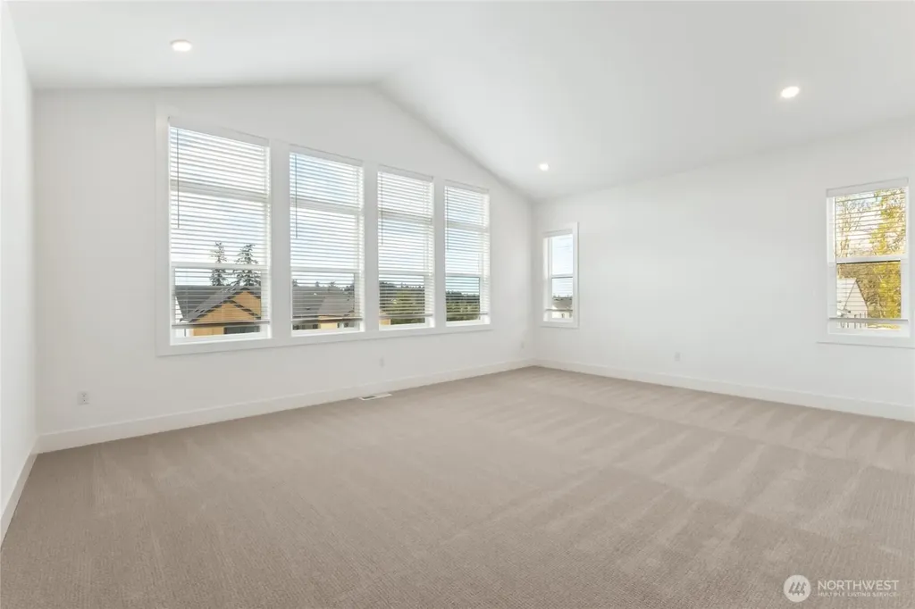 8517 137th Avenue SE Newcastle WA 98059