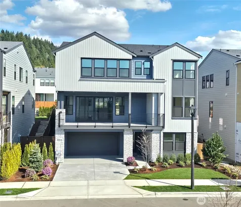 8517 137th Avenue SE Newcastle WA 98059