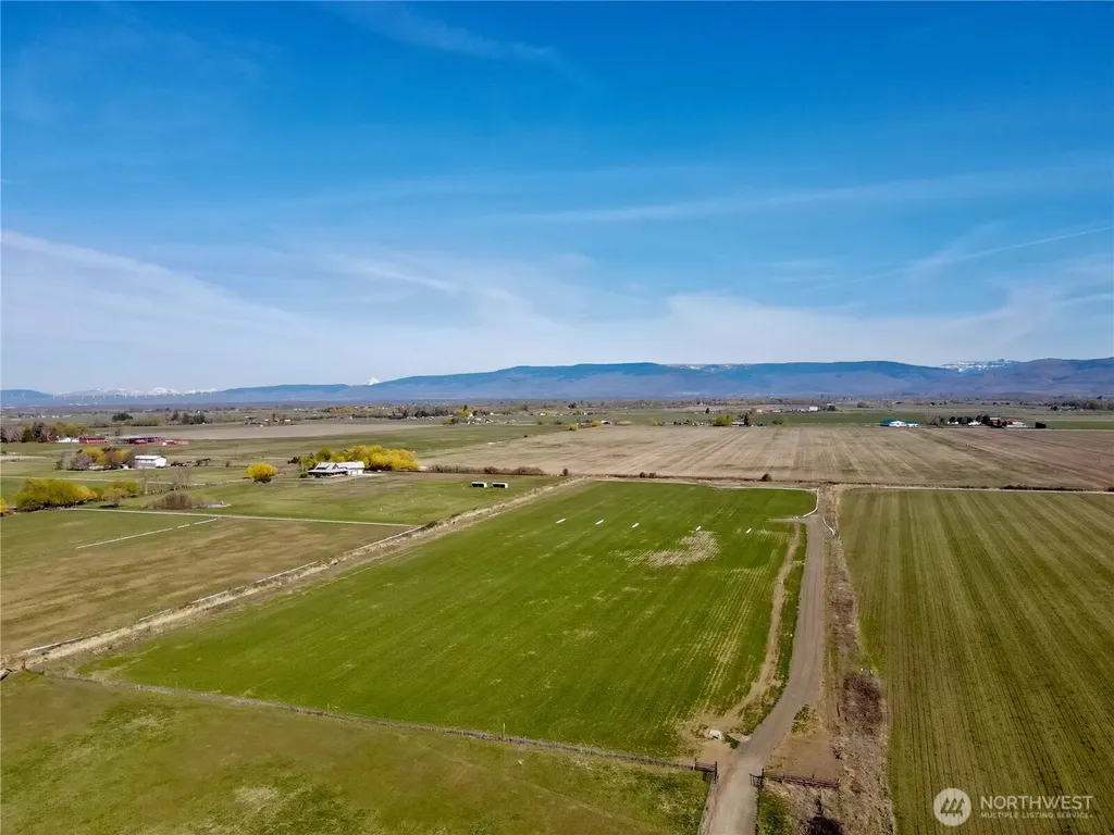 2 Lyons Road Ellensburg WA 98926