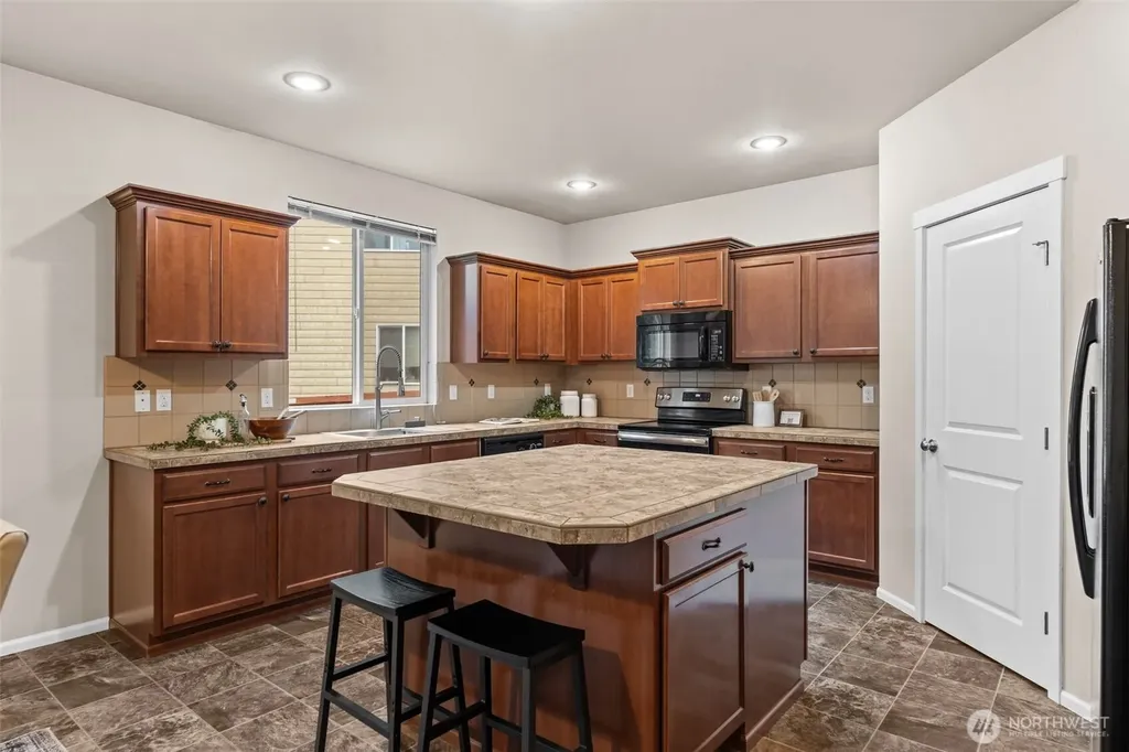1803 197th Street Ct E Spanaway WA 98387