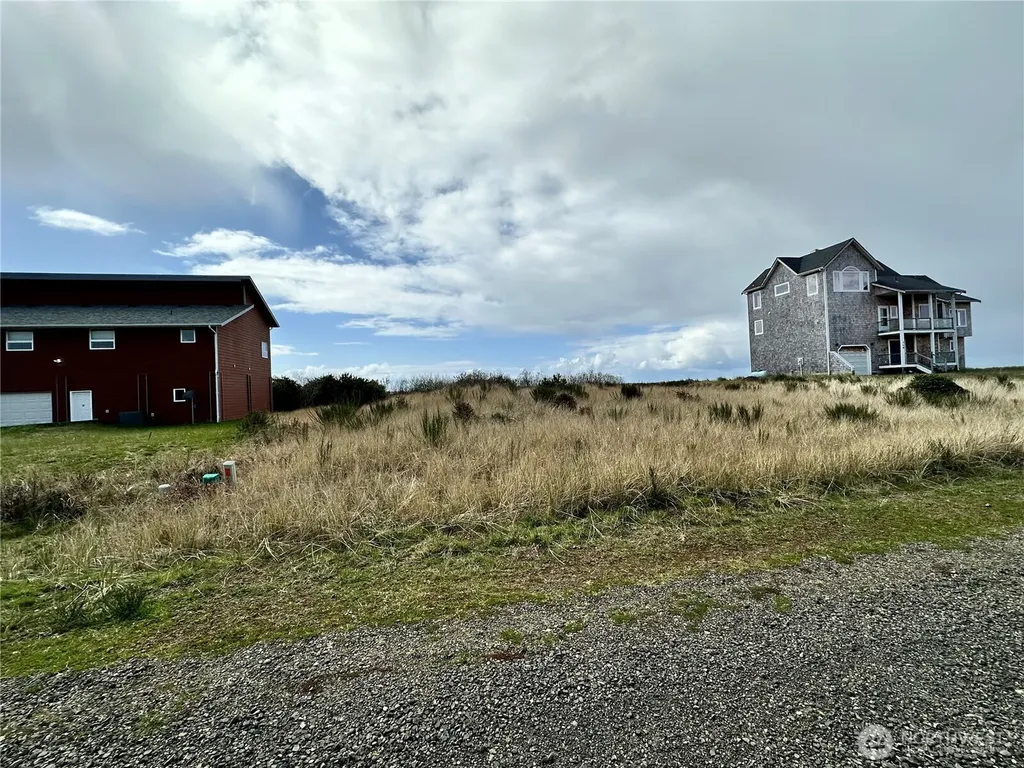 132 Dunes Lane Ocean Shores WA 98569
