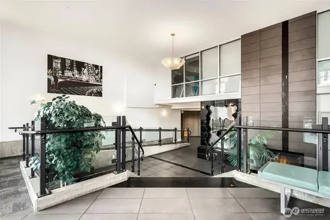 699 John Street Seattle WA 98109