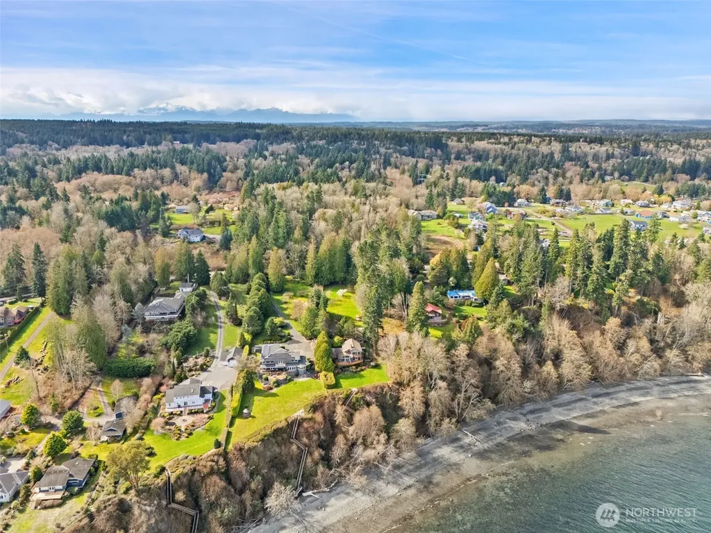 23300 Jefferson Point Road NE Kingston WA 98346