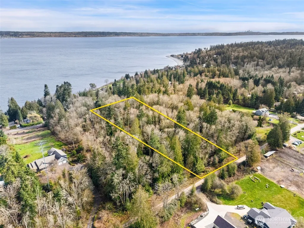 23300 Jefferson Point Road NE Kingston WA 98346
