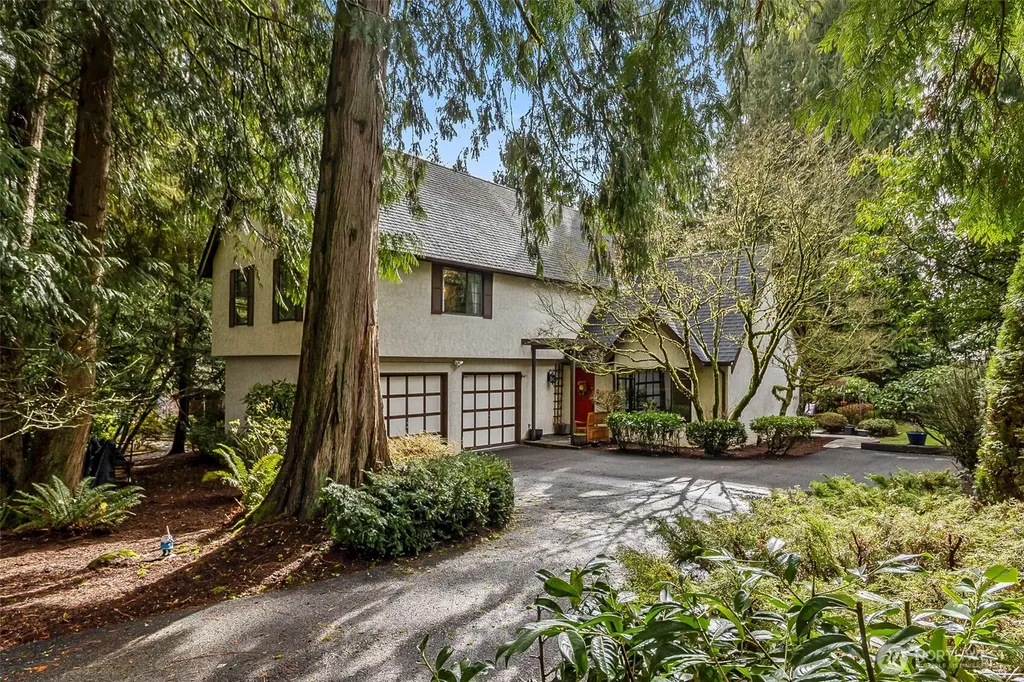 16719 1st Avenue SE Bothell WA 98012