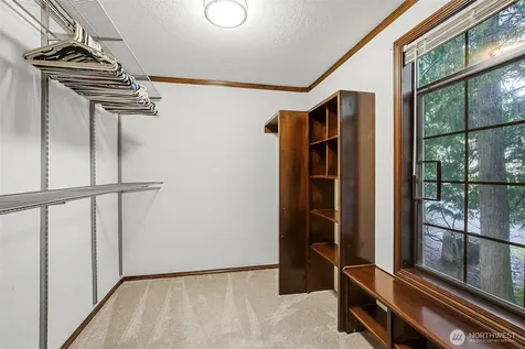 16719 1st Avenue SE Bothell WA 98012