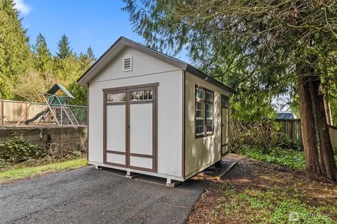16719 1st Avenue SE Bothell WA 98012