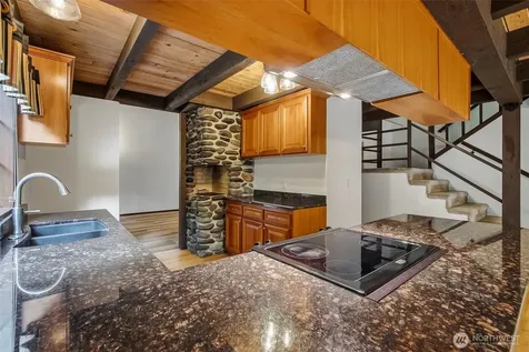 16719 1st Avenue SE Bothell WA 98012