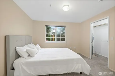 10824 SE 170th Street Renton WA 98055