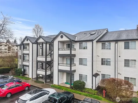 10824 SE 170th Street Renton WA 98055
