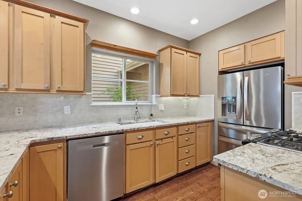 15650 NE 95th Way Redmond WA 98052