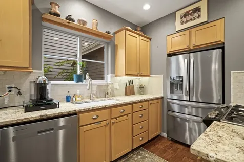 15650 NE 95th Way Redmond WA 98052