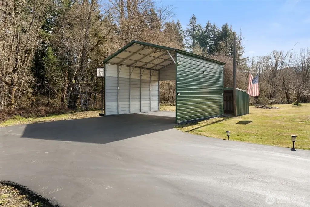 453 Coma Road Vader WA 98593