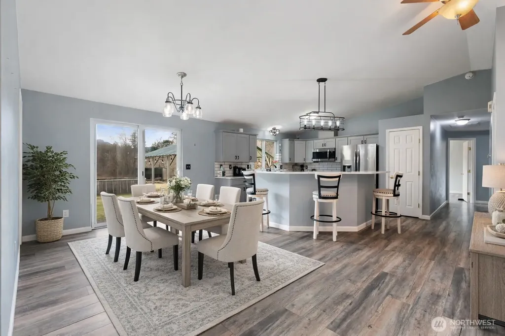 453 Coma Road Vader WA 98593