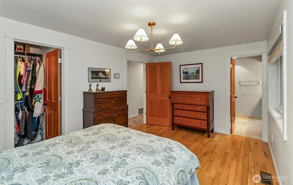 16423 179th Place NE Woodinville WA 98072