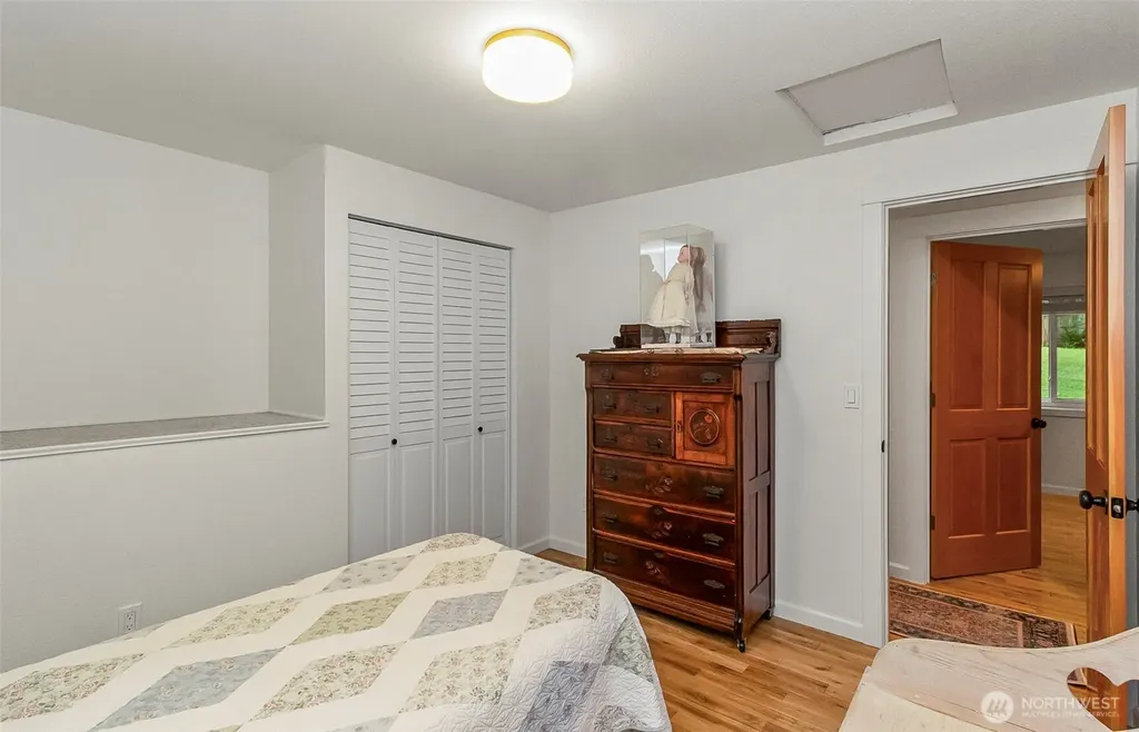 16423 179th Place NE Woodinville WA 98072