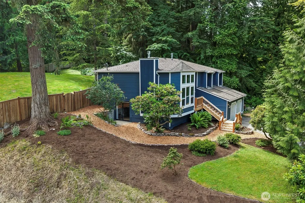 16423 179th Place NE Woodinville WA 98072