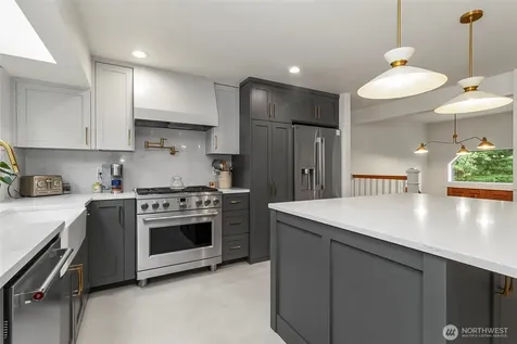 16423 179th Place NE Woodinville WA 98072