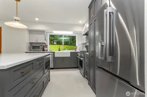 16423 179th Place NE Woodinville WA 98072