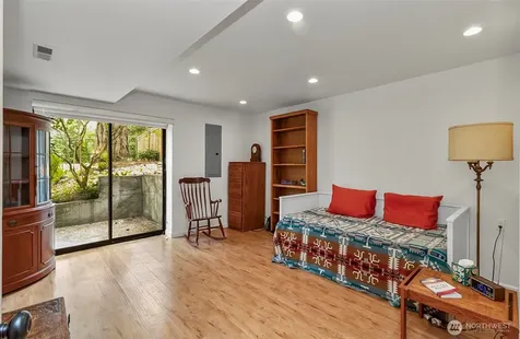 16423 179th Place NE Woodinville WA 98072