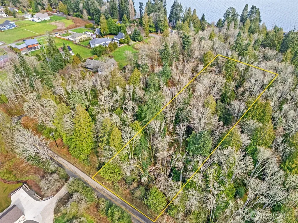 23400 Jefferson Point Road NE Kingston WA 98346