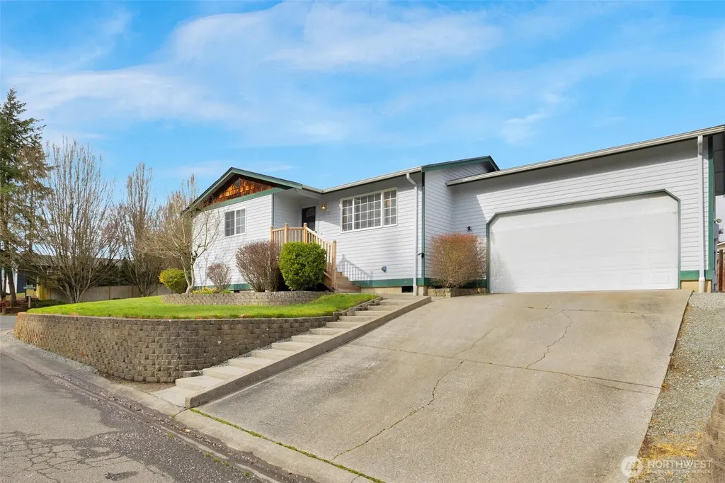 27203 Church Creek Loop NW Stanwood WA 98292