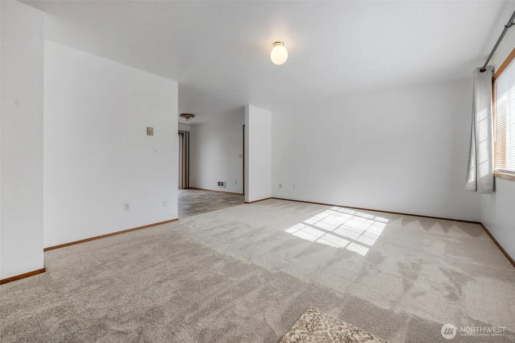 27203 Church Creek Loop NW Stanwood WA 98292