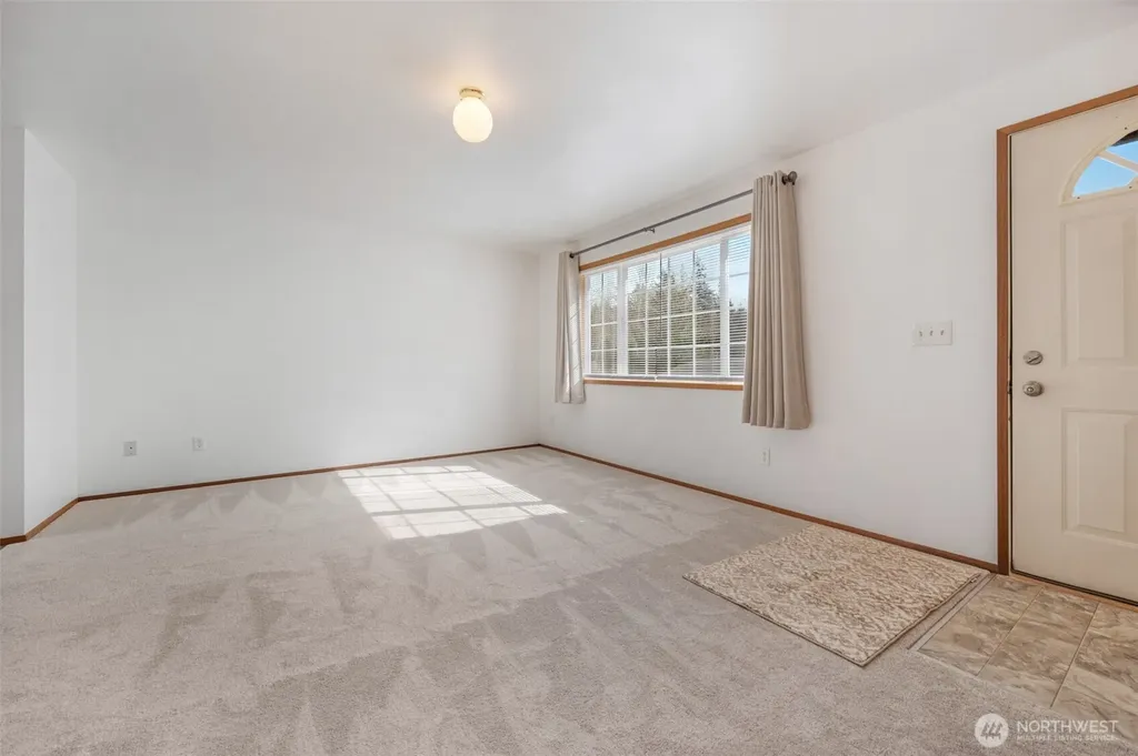 27203 Church Creek Loop NW Stanwood WA 98292