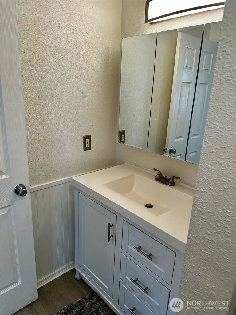 4721 176th Street SW Lynnwood WA 98037