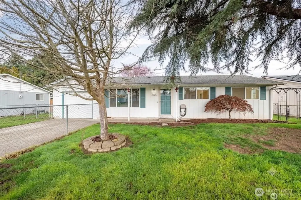 359 Douglas Street Longview WA 98632