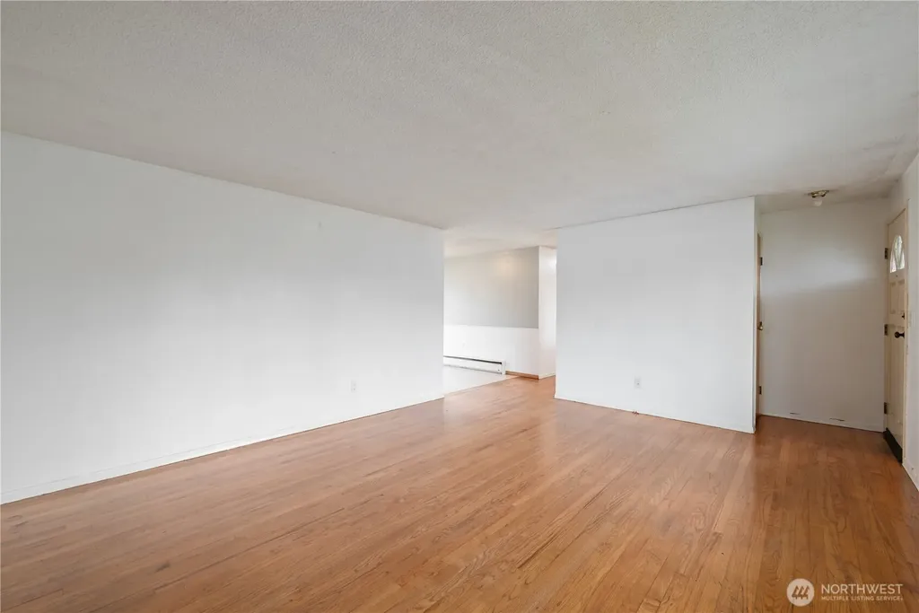 359 Douglas Street Longview WA 98632