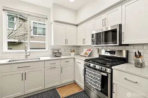 6731 161st Avenue SE Bellevue WA 98006