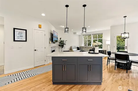 6731 161st Avenue SE Bellevue WA 98006