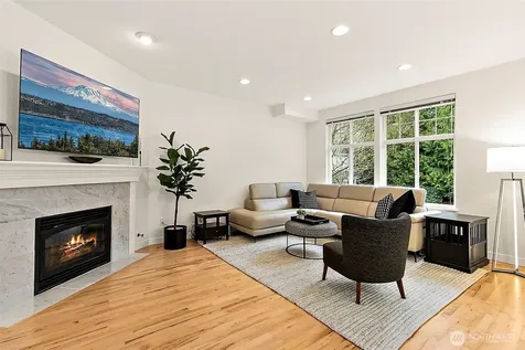 6731 161st Avenue SE Bellevue WA 98006
