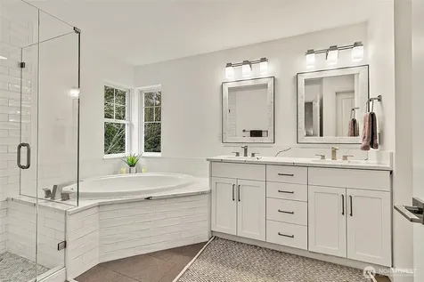 6731 161st Avenue SE Bellevue WA 98006