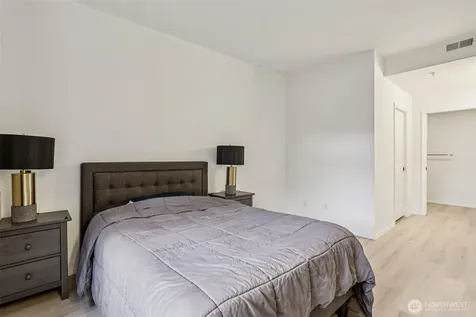 23760 SE 52nd Lane Issaquah WA 98029