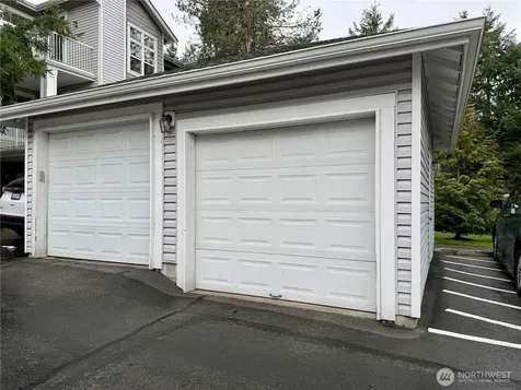 23760 SE 52nd Lane Issaquah WA 98029