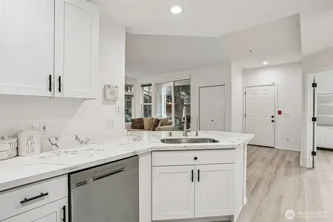 23760 SE 52nd Lane Issaquah WA 98029