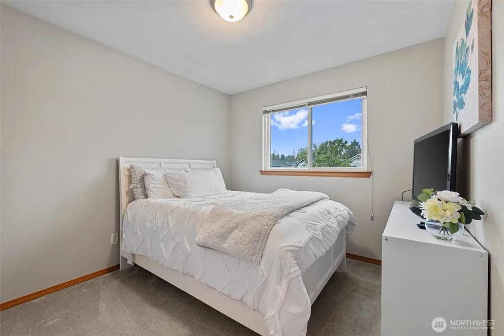 4613 149th Place SE Everett WA 98208