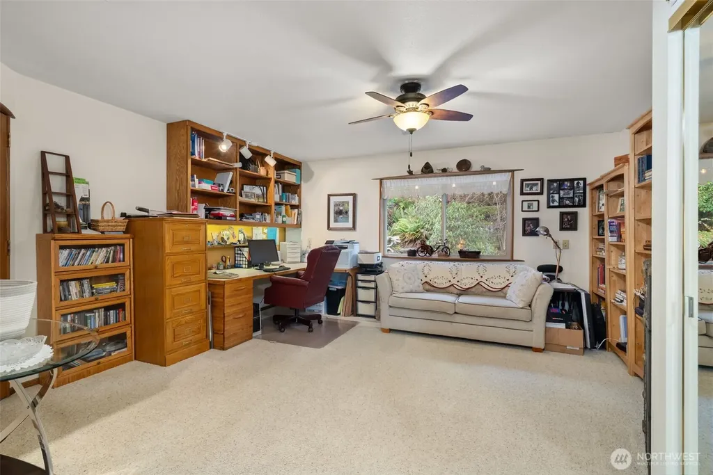 65 Wilderness Road Oakville WA 98568