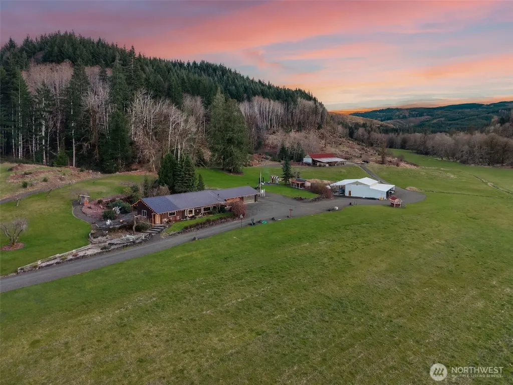 65 Wilderness Road Oakville WA 98568