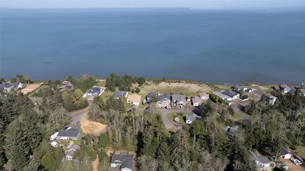 239 Mallus Court SE Ocean Shores WA 98569