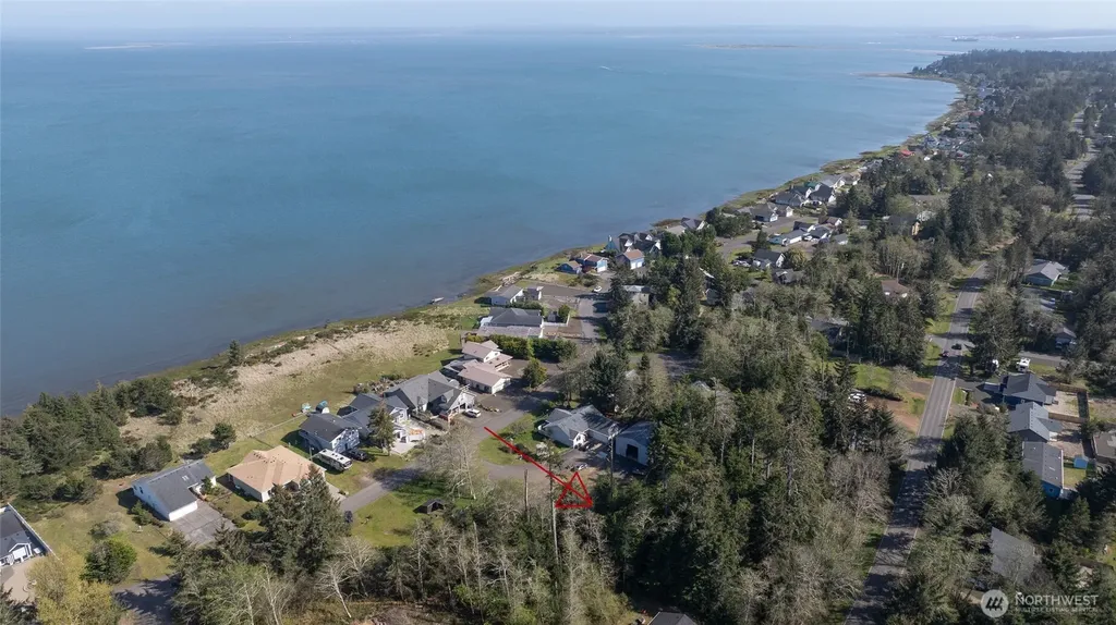 239 Mallus Court SE Ocean Shores WA 98569
