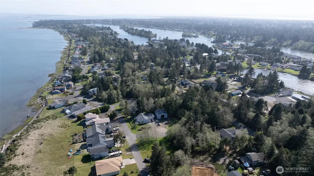 239 Mallus Court SE Ocean Shores WA 98569
