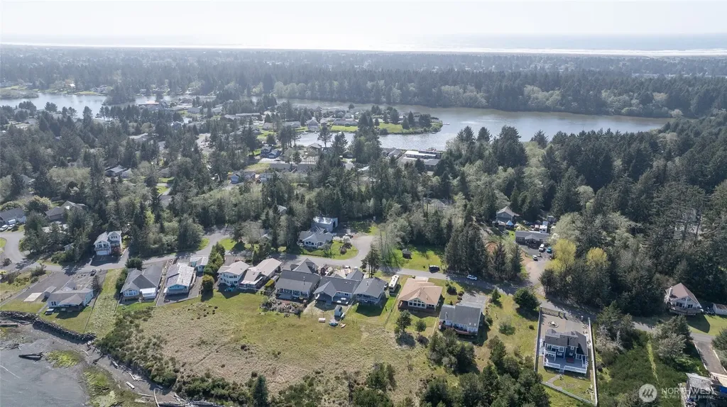 239 Mallus Court SE Ocean Shores WA 98569