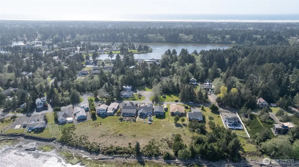 239 Mallus Court SE Ocean Shores WA 98569