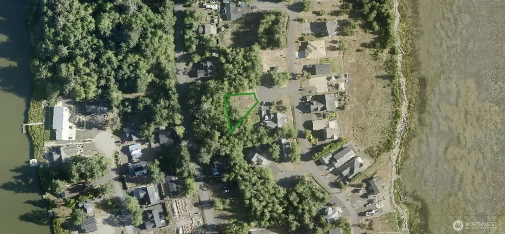 239 Mallus Court SE Ocean Shores WA 98569